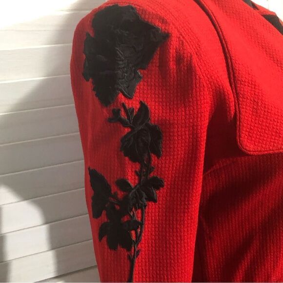 Valentino Vintage Red Blazer Dress Black Roses Size 6 - Picture 5 of 14